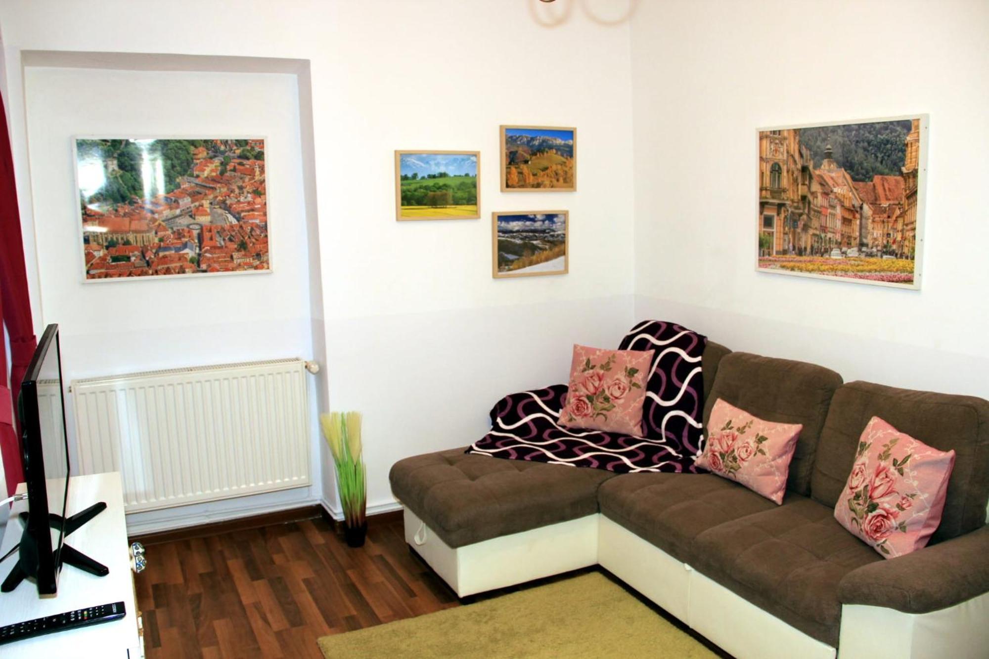 John Residence Apartment Brasov With Parking Option Esterno foto